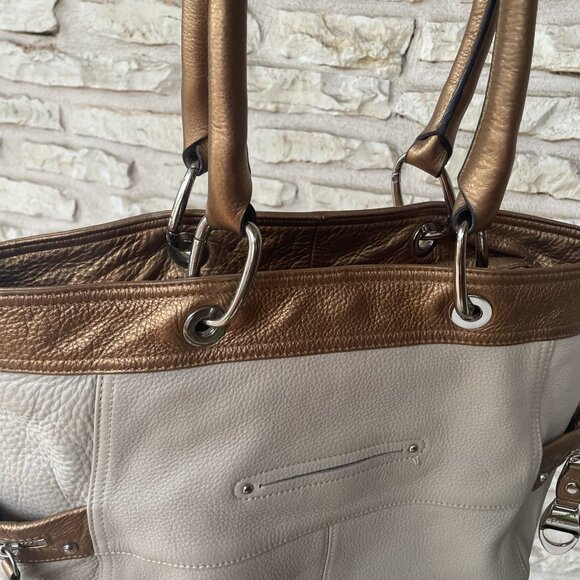 B Makowsky White and Bronze Large Leather Tote/Duffel Handbag Lined NWOT - Picture 4 of 12